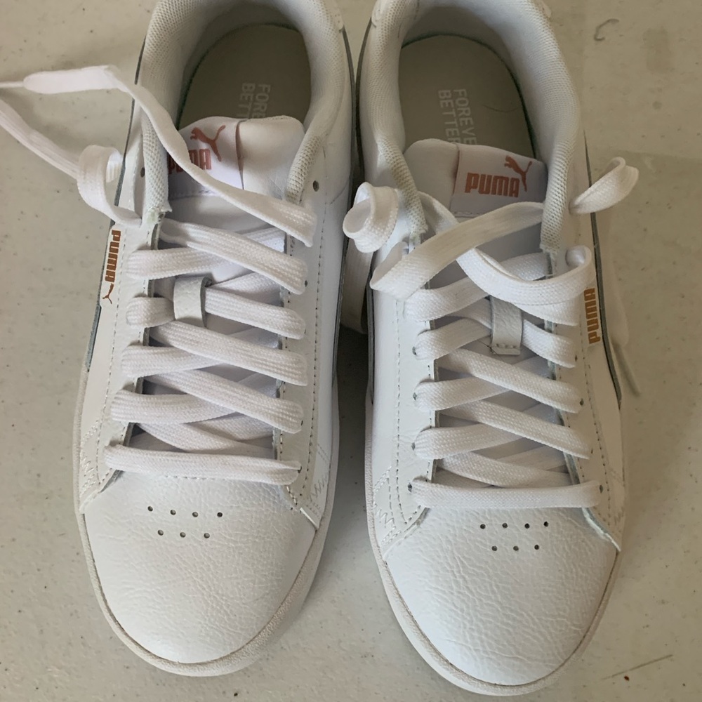Puma Sneakers Women’s Size 8